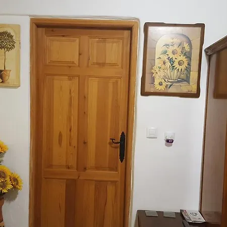 Giles * Almería